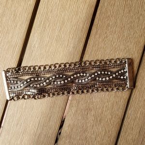 Woven magnetic bracelet